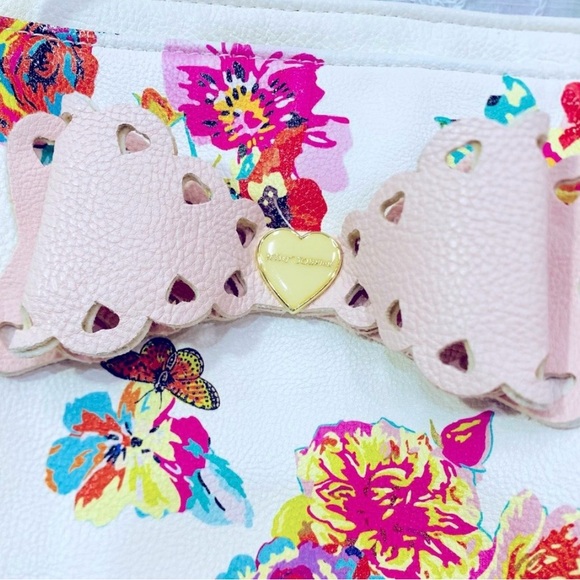 Betsey Johnson Floral Bow Tote + Mini Pouch 2 Piece Set - Picture 6 of 7